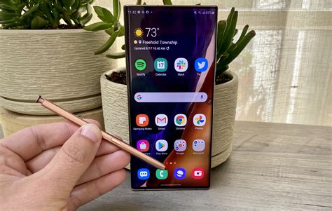 Reviews and Early Impressions the new galaxy phone coming out